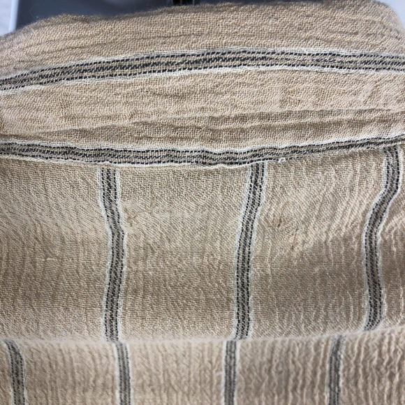 URBAN OUTFITTERS SHIRT WOMENS SMALL COLLARED STRIPED LONG SLEEVE BEIGE 1/4 BUTTN - Picture 9 of 13